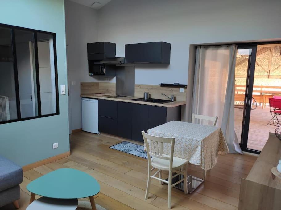 Appartement Le Saint Maur Neuville-du-Poitou 외부 사진